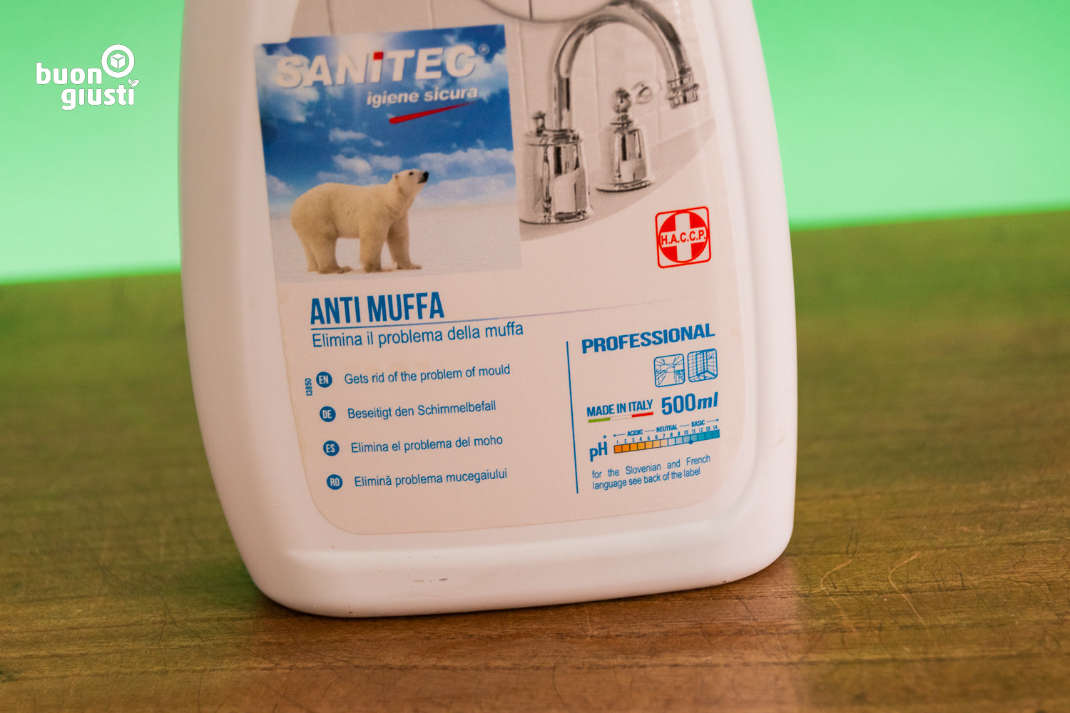 Schimmel Entferner "Anti Muffa" 500 ml  SANITEC - Reinigungsmittel - buongiusti AG - personalisiert ab 100 Stück